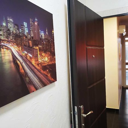 Unique 1 Bd Apt Dt W/Free Parking And Wi-Fi Apartamento Chisináu Exterior foto